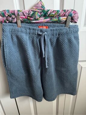 Men’s Textured Drawstring Shorts — Slate Blue